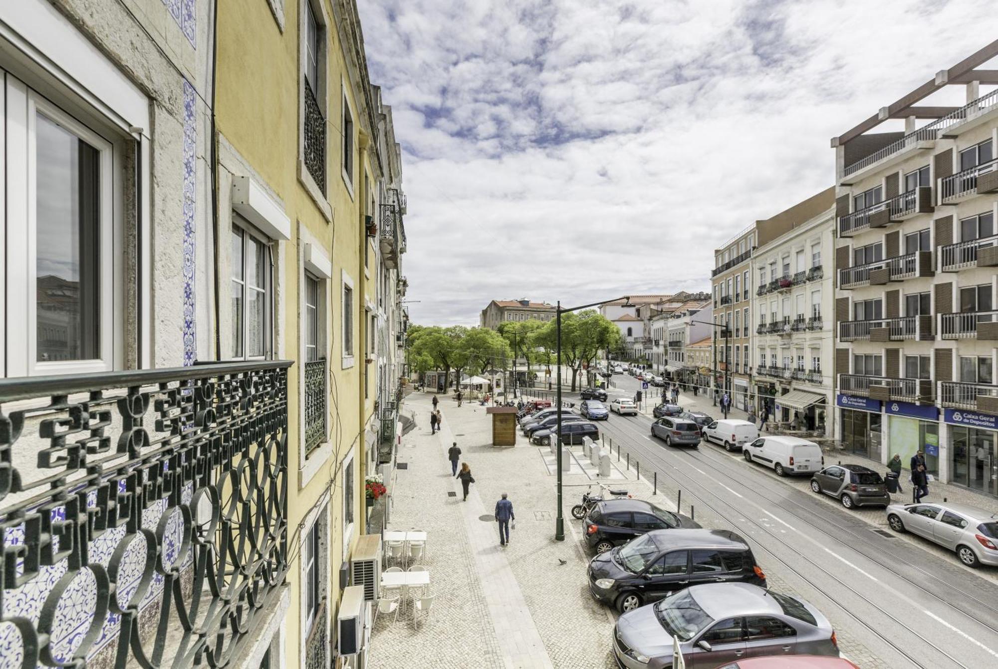 Superb Apartments Overlooking Graca In Lizbona Pokój zdjęcie